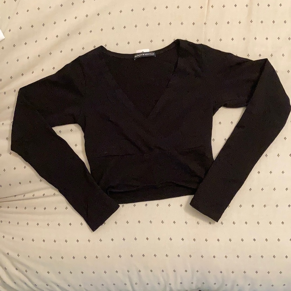Brandy Melville Amara Crossover long-sleeve Top